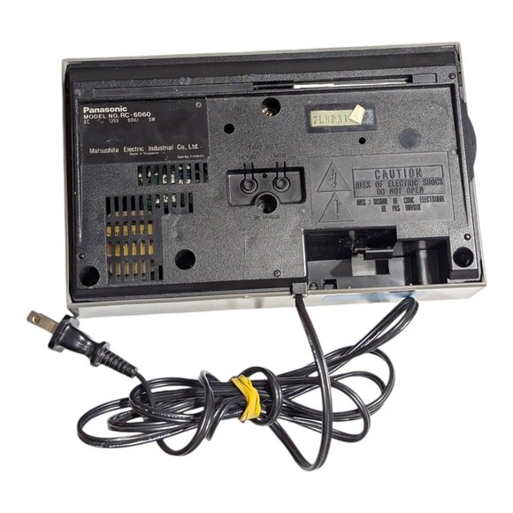 VTG Panasonic RC-6060 FM/AM Alarm Clock Radio Tested Working NO Yellowing - Picture 6 of 6